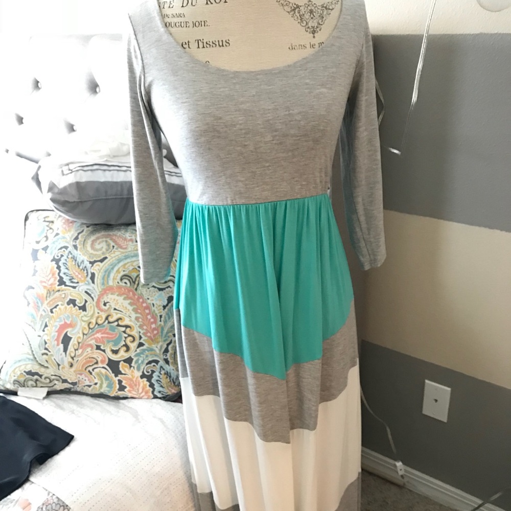 Boutique chevron maxi NWOT